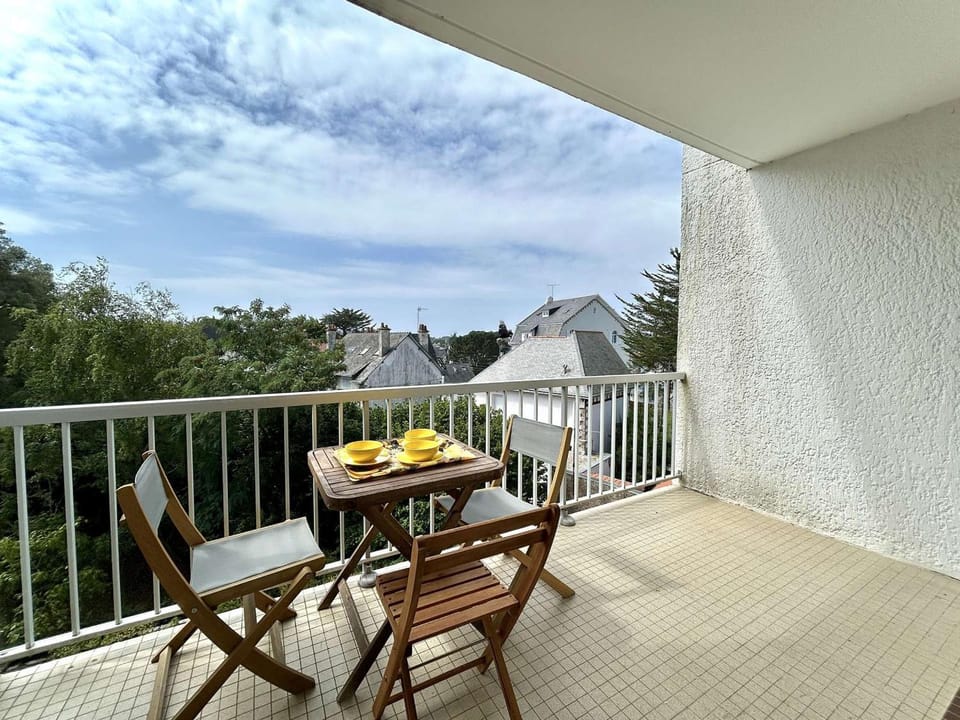 Appartement 3 pièces/4 couchages proche plage - LE POULIGUEN - FR-1-245-219 Apartment in Le Pouliguen