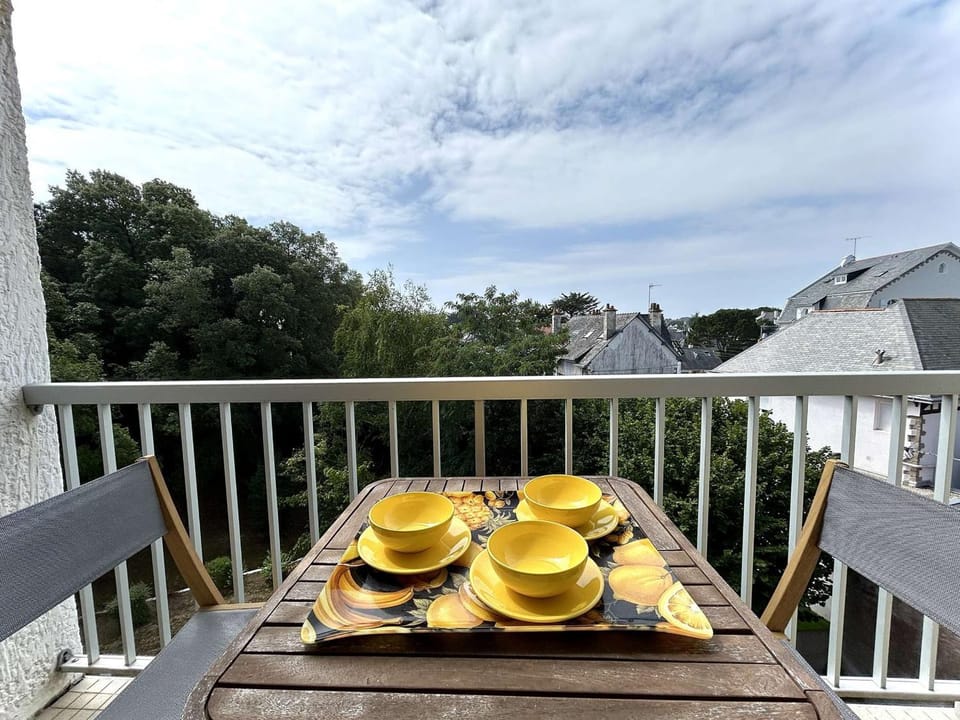 Appartement 3 pièces/4 couchages proche plage - LE POULIGUEN - FR-1-245-219 Apartment in Le Pouliguen