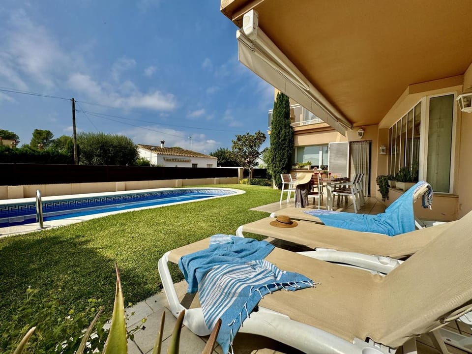 Can Noguera: Casa familiar con piscina cerca de l'Escala - HISP-7-87 Villa in Baix Empordà