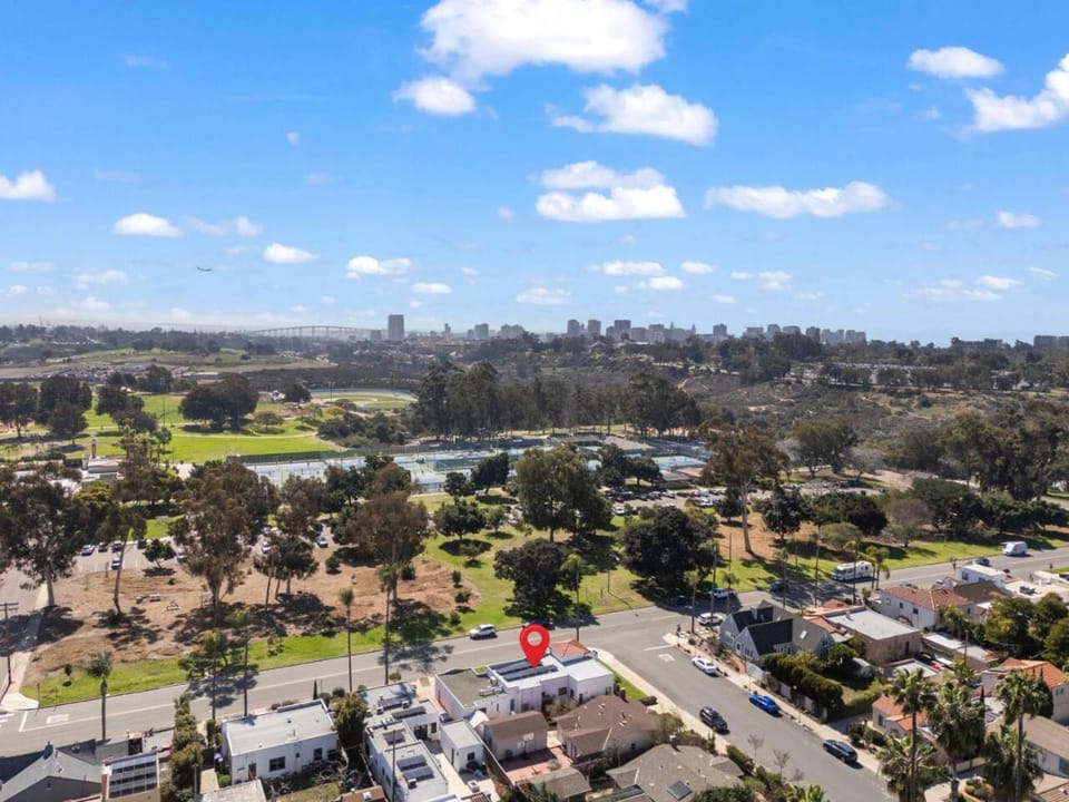 Parkside by Coastline Vacation Rentals House in San Diego