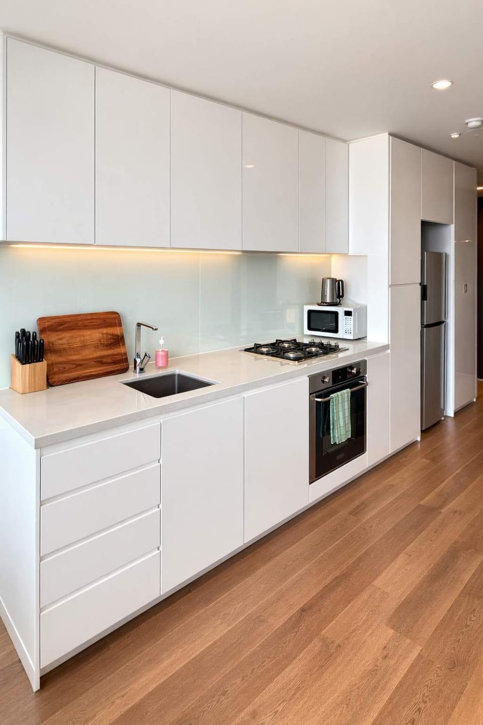 Skyline Heights Apartment in Southbank