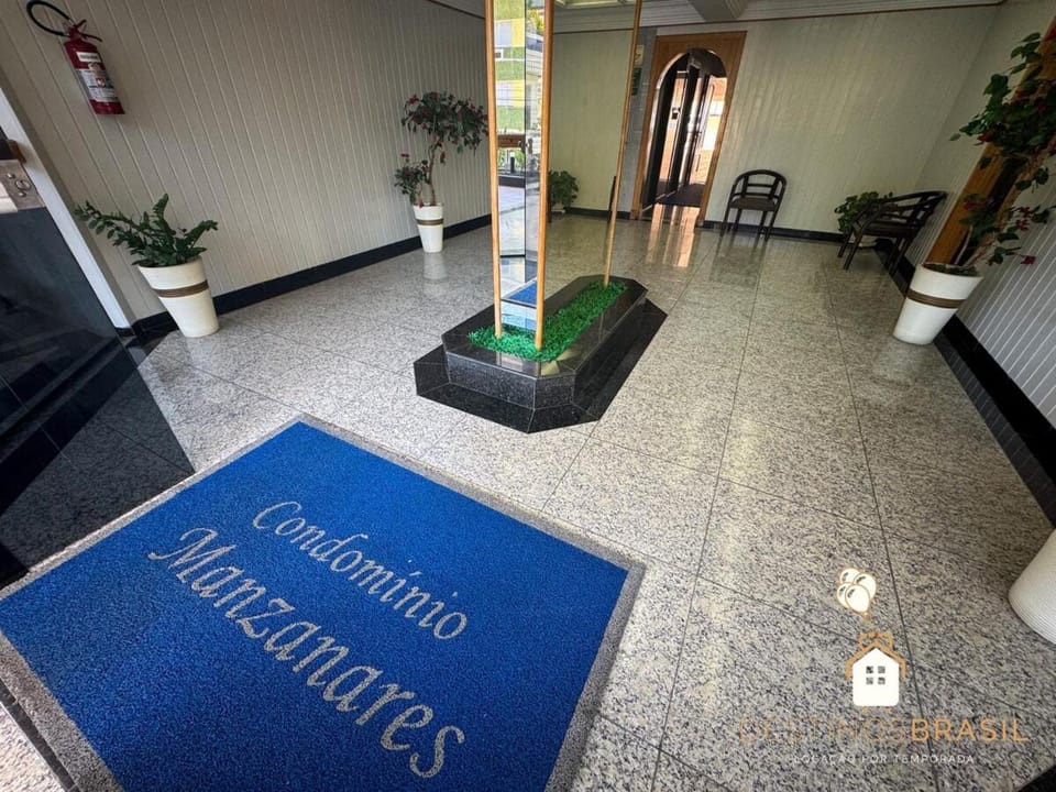 Apt Excelente 1 min Mar com Smart TV e Ar cond Apartment in State of São Paulo