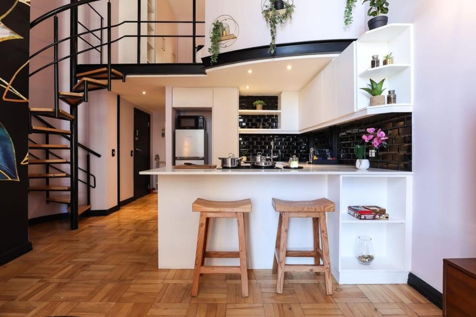 Magnificent Loft Apartment at Mutual Heights Apartment in Cape Town