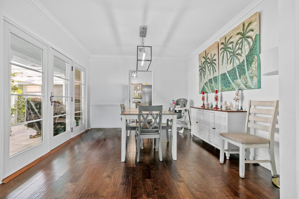 Luxury Pool Oasis- Near Stadium, Tennis and Golf Villa in Pasadena