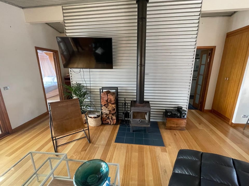 Cedar Hill Retreat House in Venus Bay