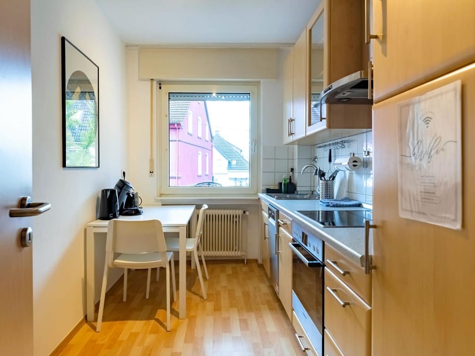 BudgetRoom 3 SZ Balkonwohnung für Teams Apartment in Herne