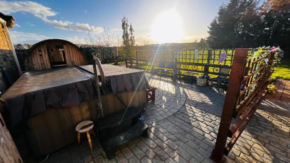 Garden, Hot Tub, Sauna