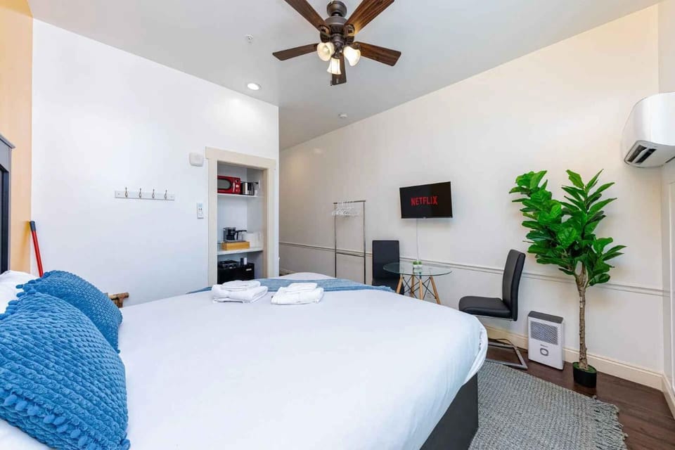 30A Inn & Suites Superior Room King and Queen Apartment in South Walton County