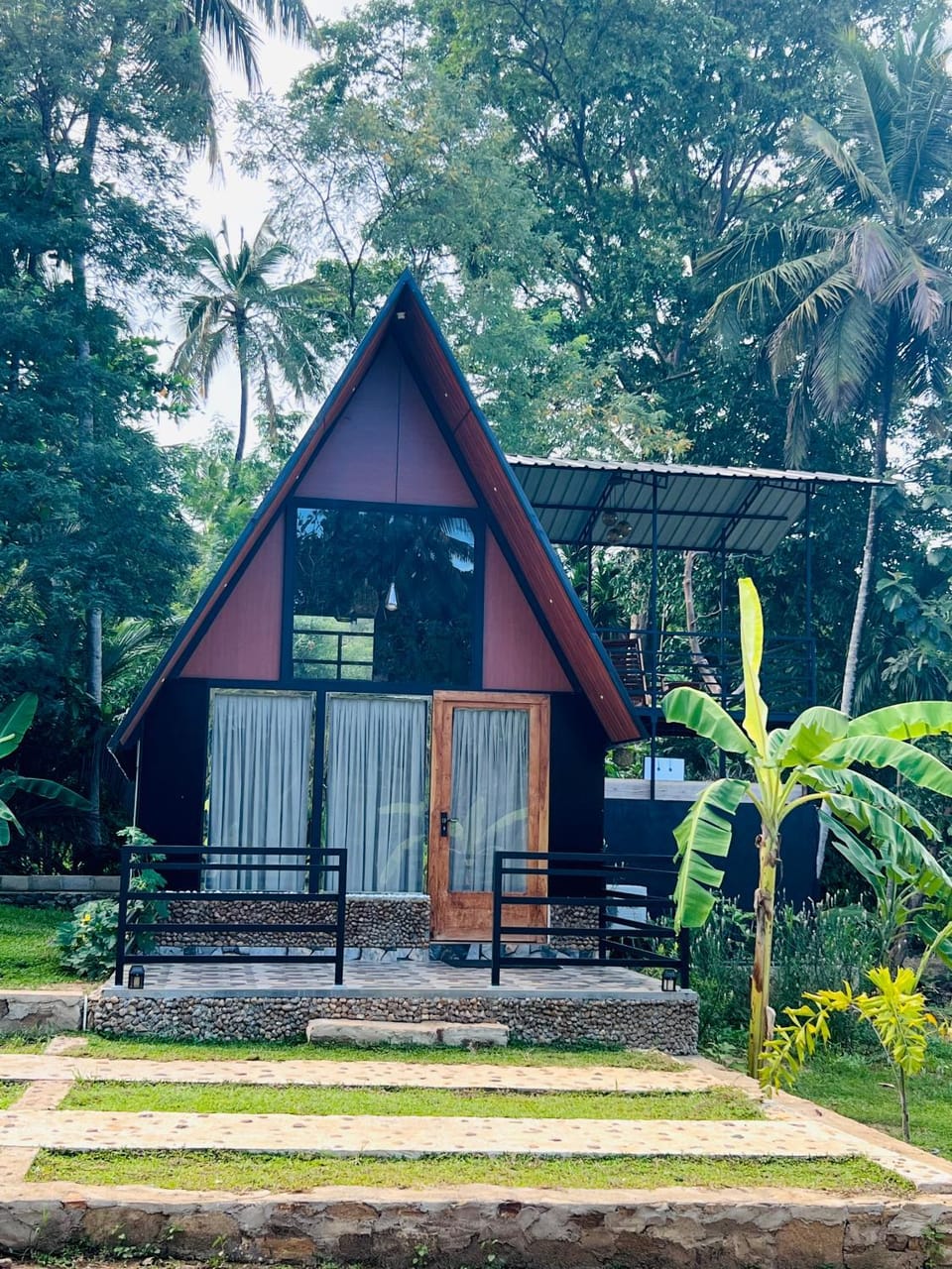 Jungle Lake View Cabana Nature lodge in Uva Province, Sri Lanka