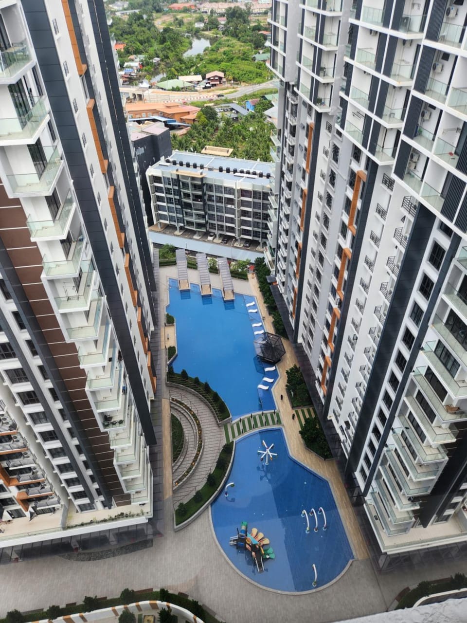 Property building, Bird's eye view, Pool view