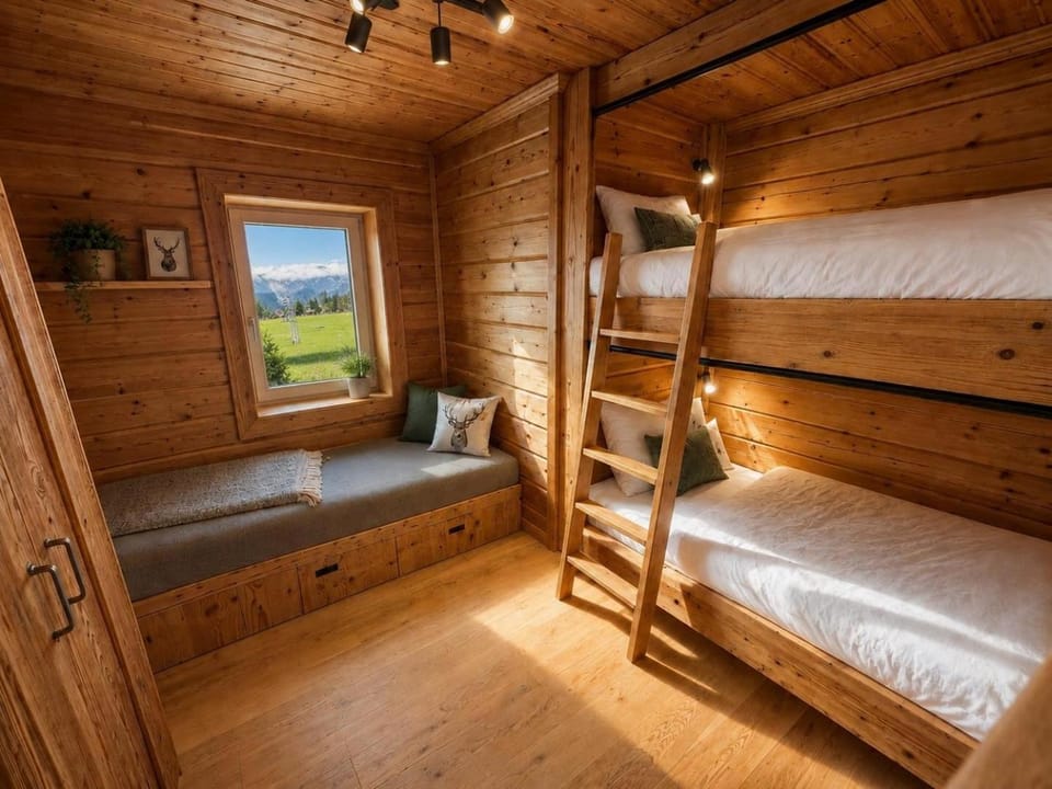 Bed, Photo of the whole room, bunk bed