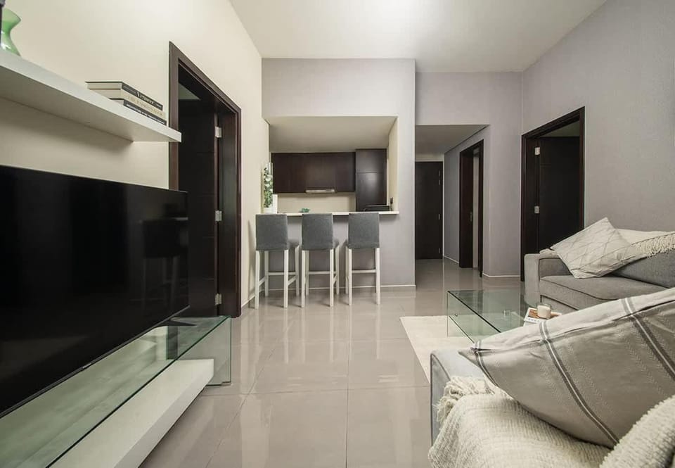 Contemporary 2BR Apartment in Merano Tower, Business Bay Apartment in Dubai