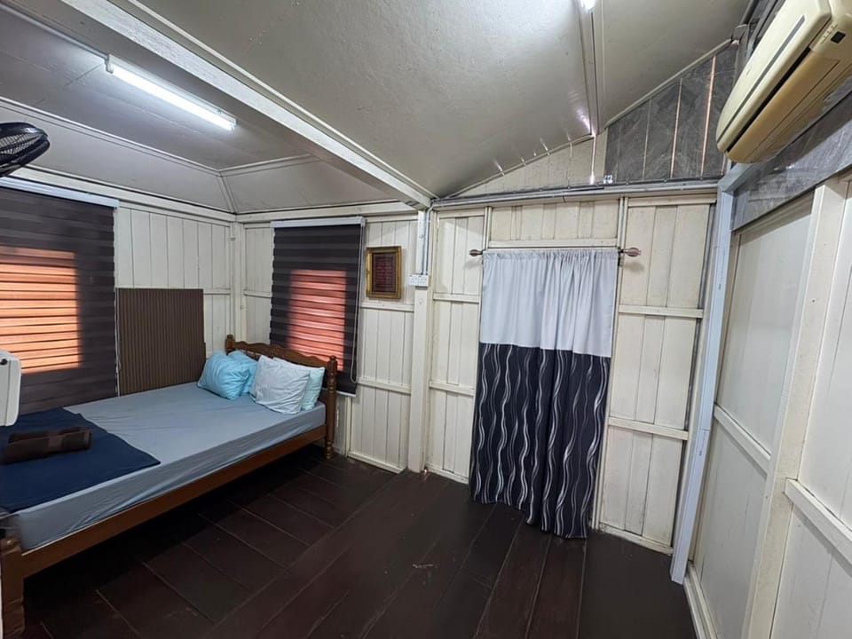 Terengganu Traditional Wooden House Homestay House in Terengganu, Malaysia