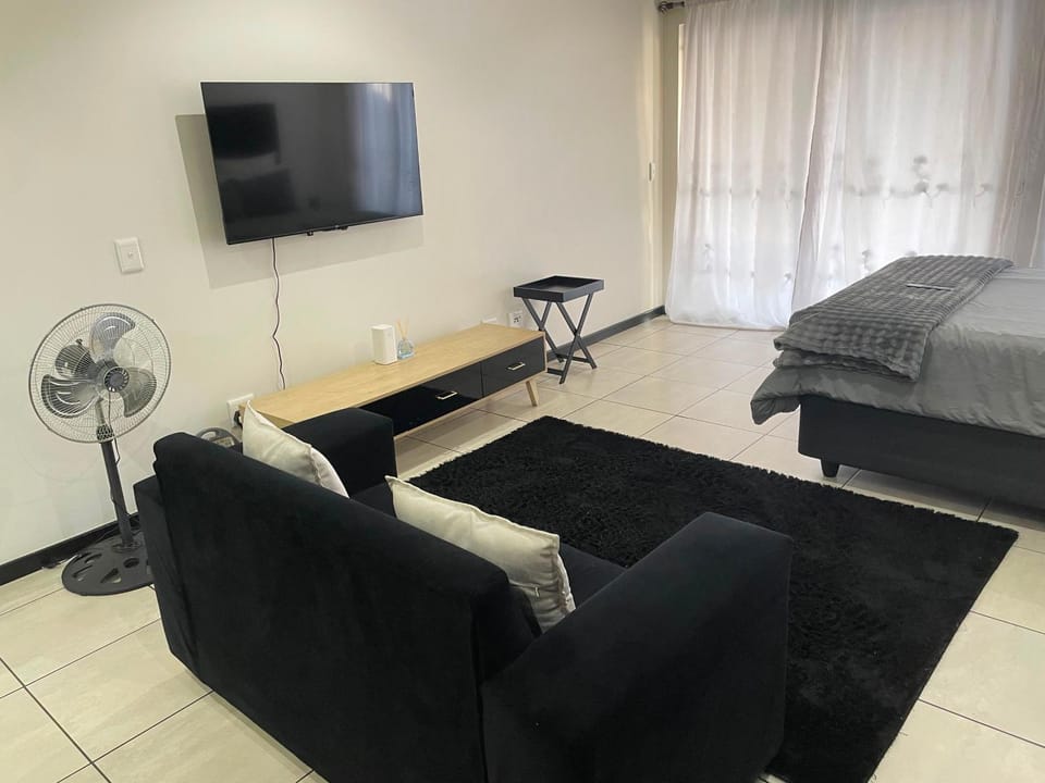 Amazing Apartment in Sunninghill Apartment in Sandton