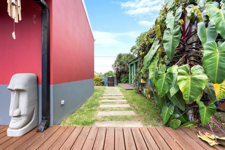 Property building, Garden
