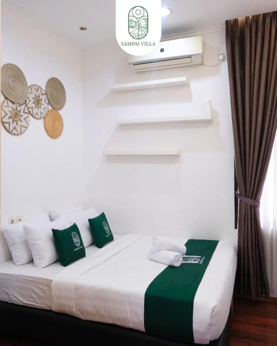 Sampai Villa Atalia Tugu Villa in Yogyakarta