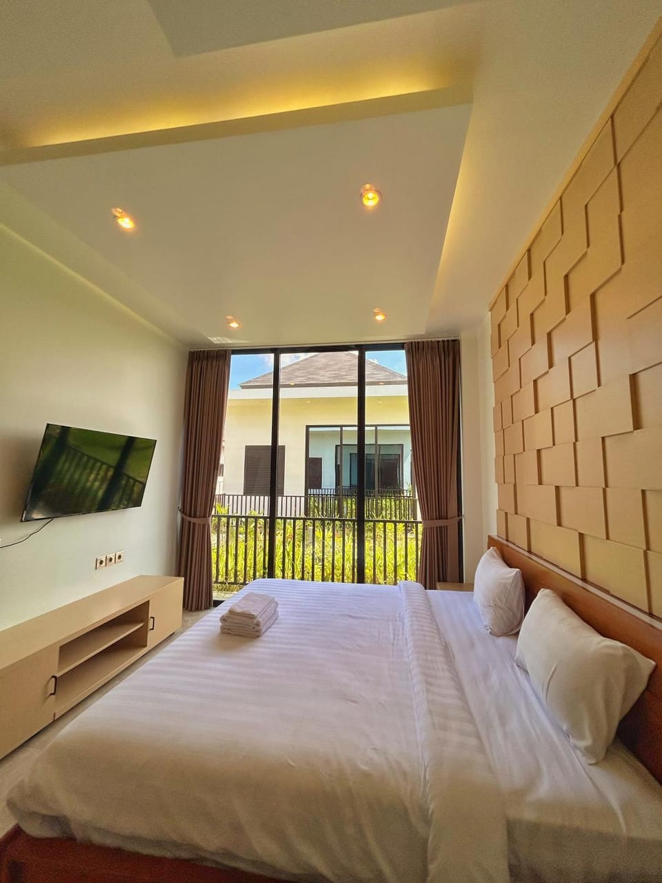 Sapphire Berawa Villa in North Kuta