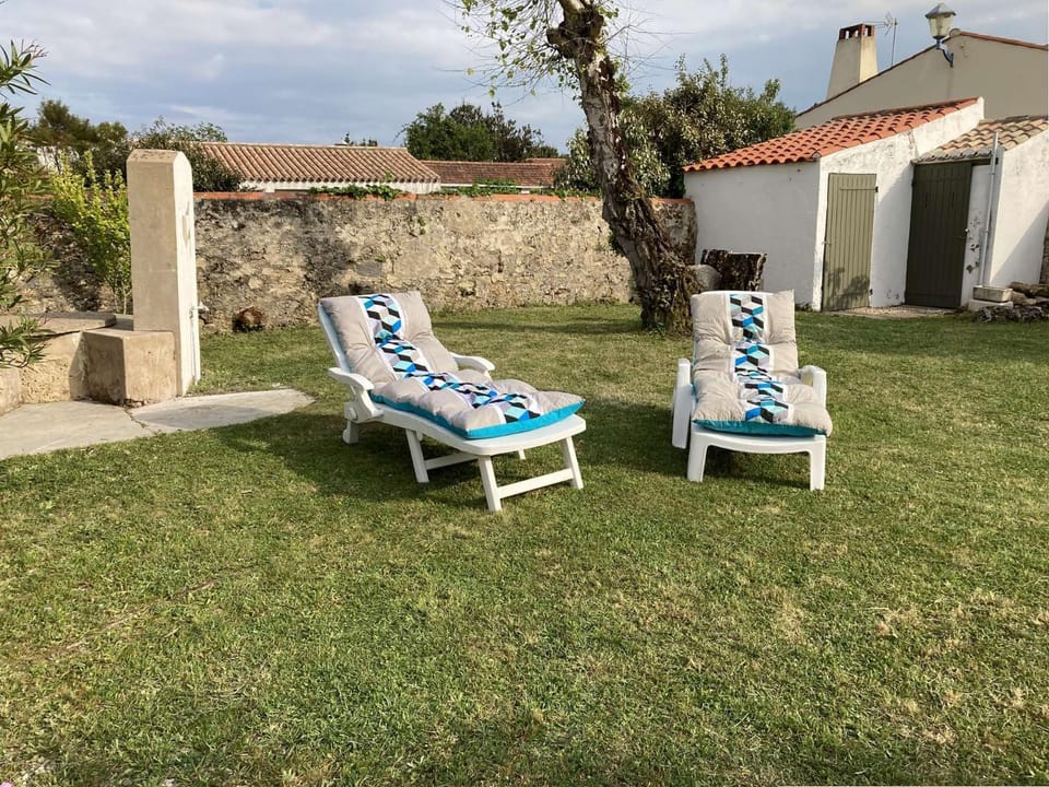 Garden, Garden view