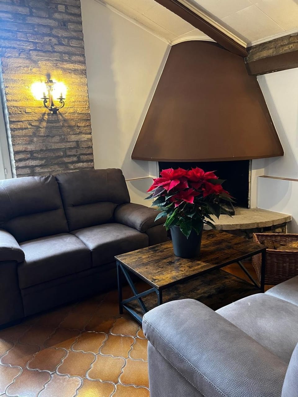 Communal lounge/ TV room
