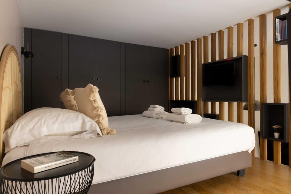 TV and multimedia, Bedroom