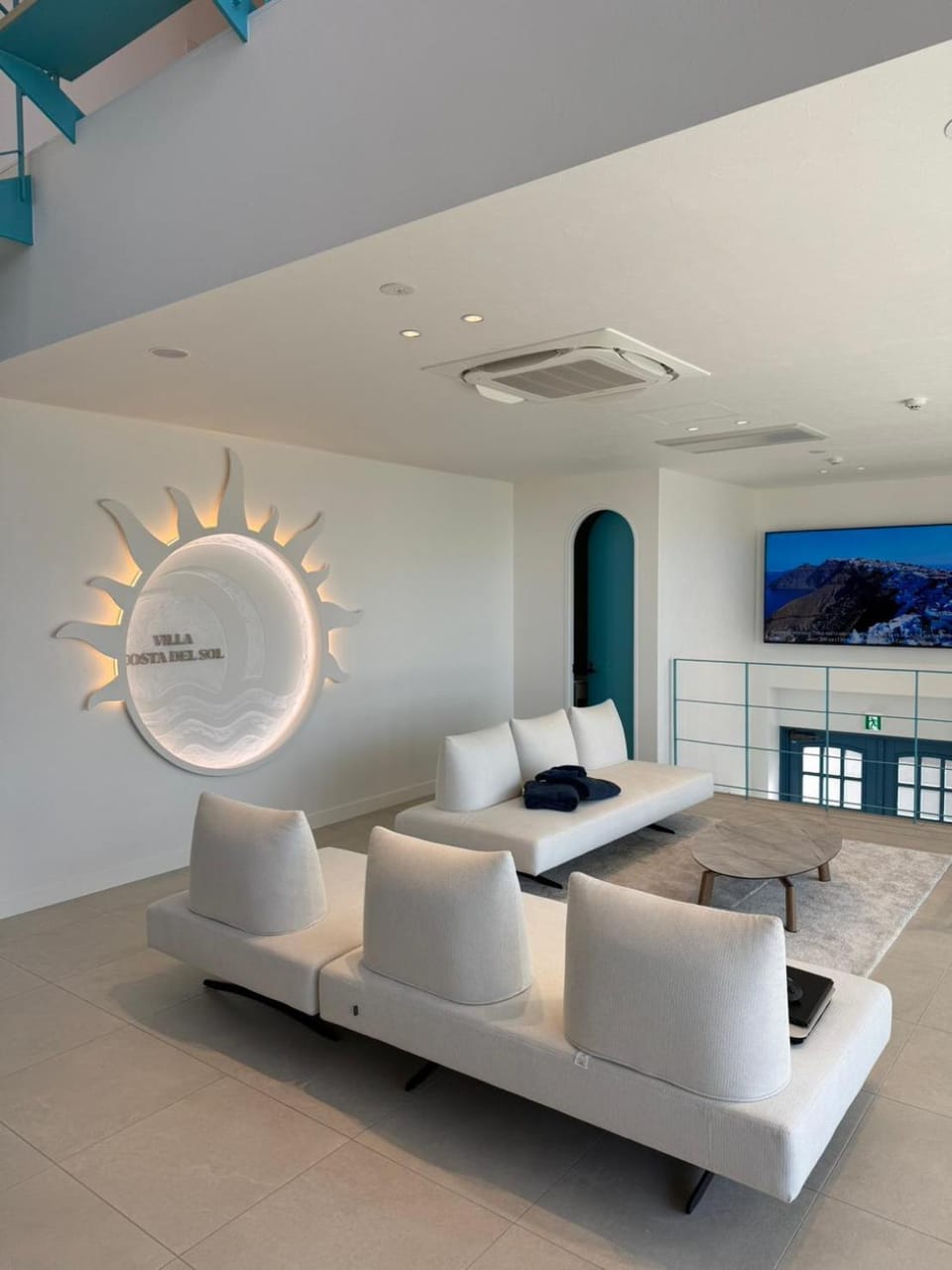 TV and multimedia, Living room, air conditioner