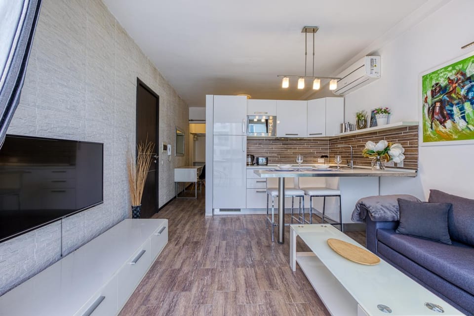 The Joe Residence - 302 Apartment in Saint Julians