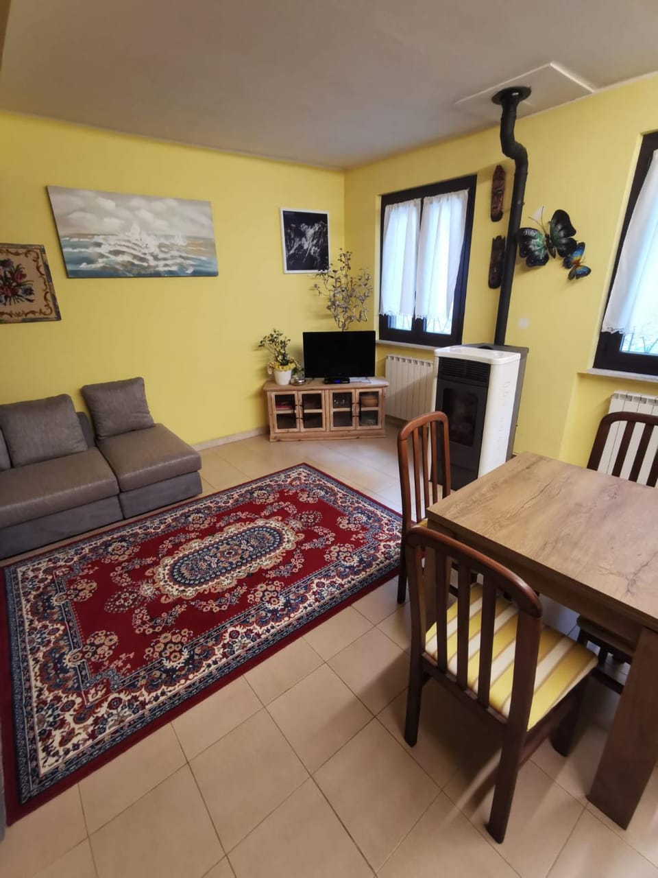 TV and multimedia, Living room