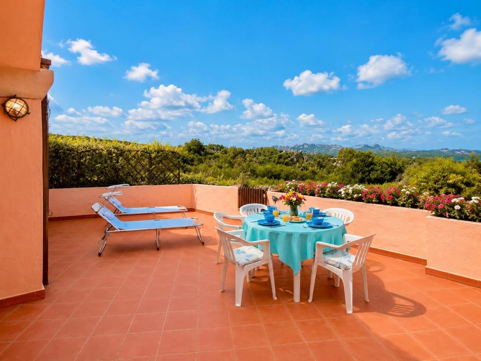 Balcony/Terrace, Dining area