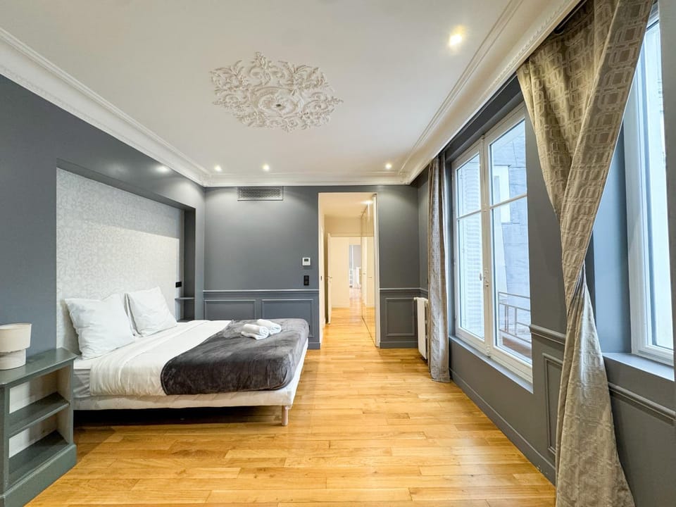 UrbanFlat 222 - Appartement Paris 17 en Bail Mobilite Apartment in Levallois-Perret