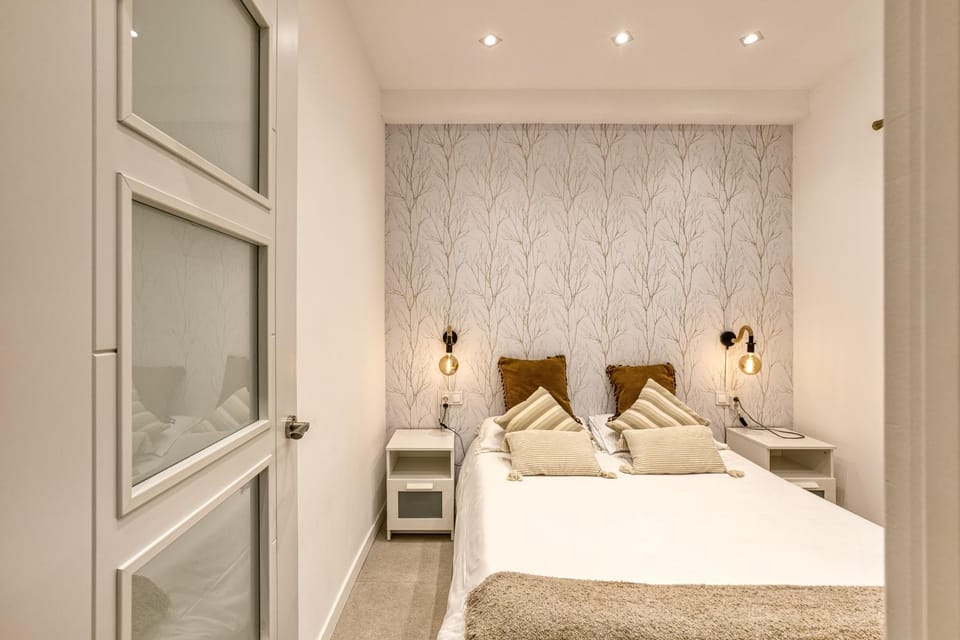 Living room, Bedroom