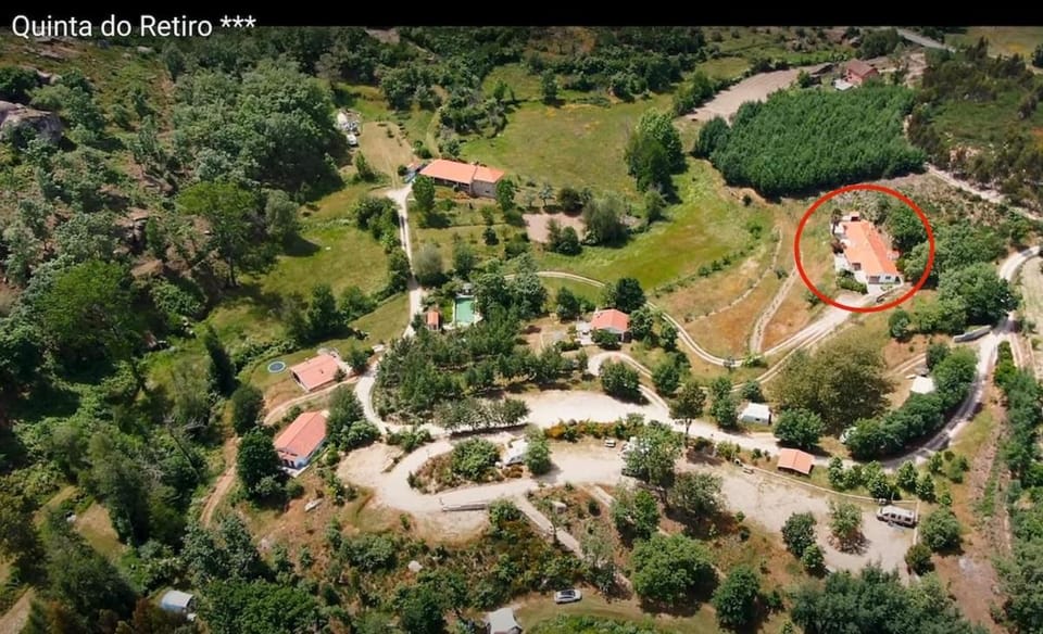 Nice quiet holiday bungalow Casa Covas on Quinta do Retiro House in Coimbra District, Portugal