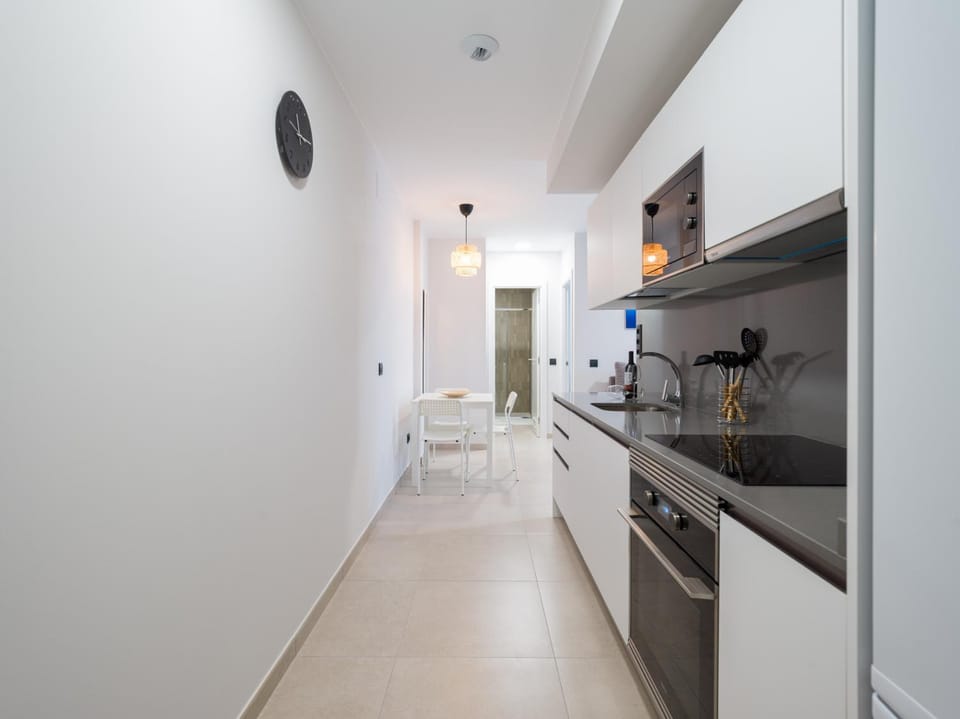 Kitchen or kitchenette, oven