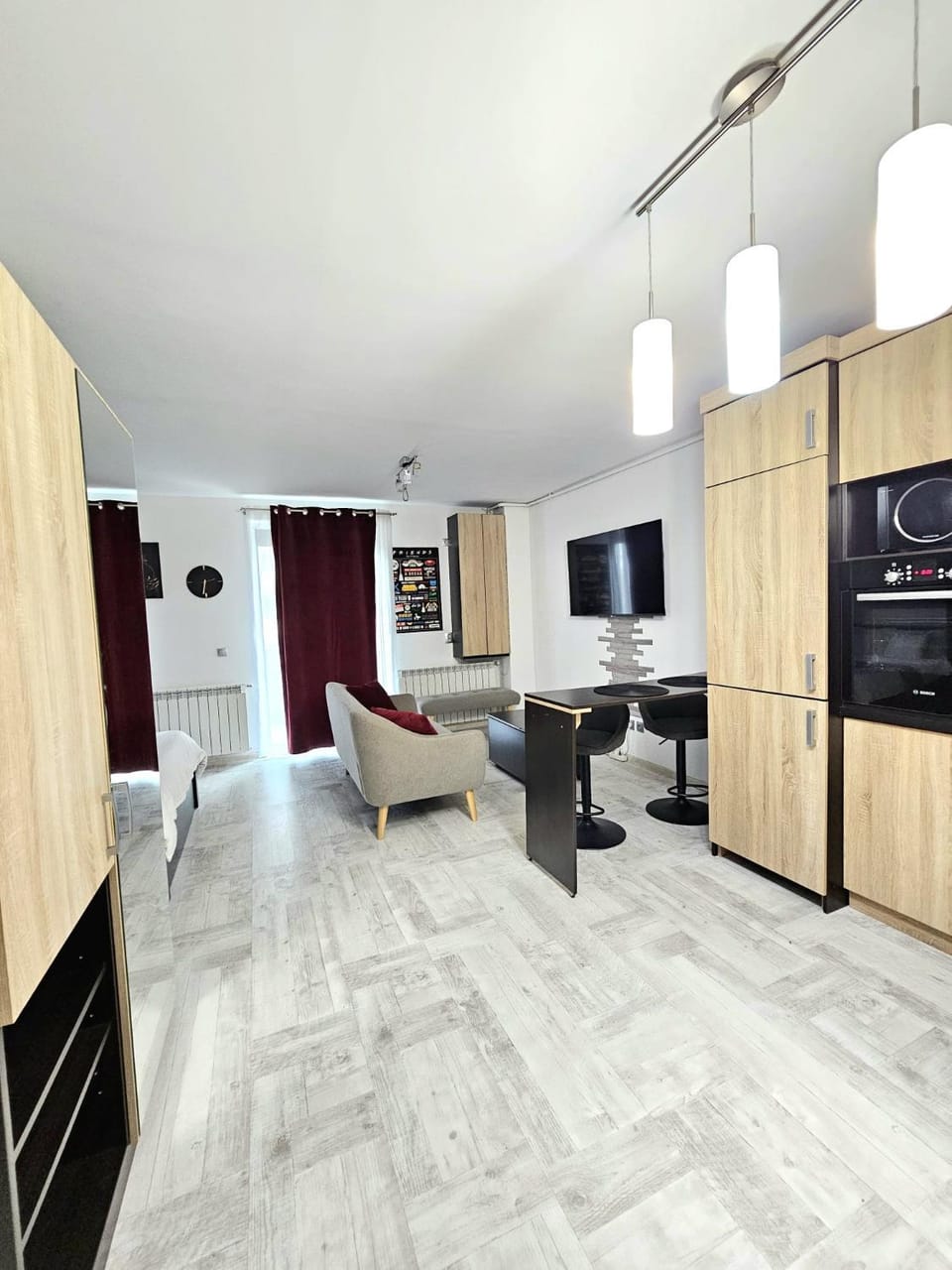 The Solstice Studio Apartment Apartment in Cluj-Napoca