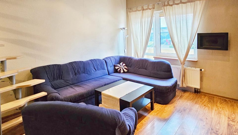 HolidayHomePL Statek 014 z osobną sypialnią i antresolą przy plaży Apartment in Miedzyzdroje