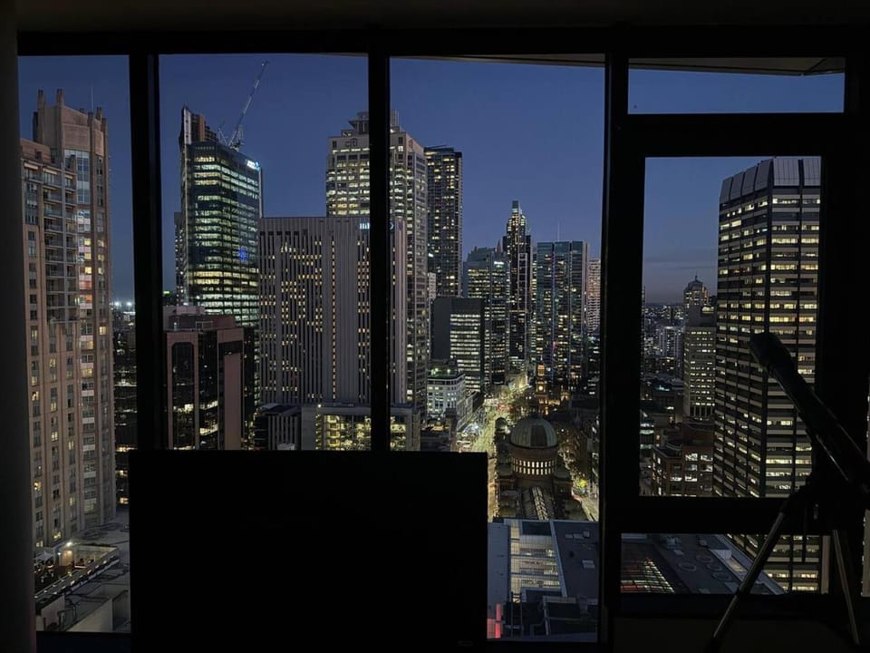 Sydney Observatory Home Luxe 2BR with City views and pool Apartment in Sydney