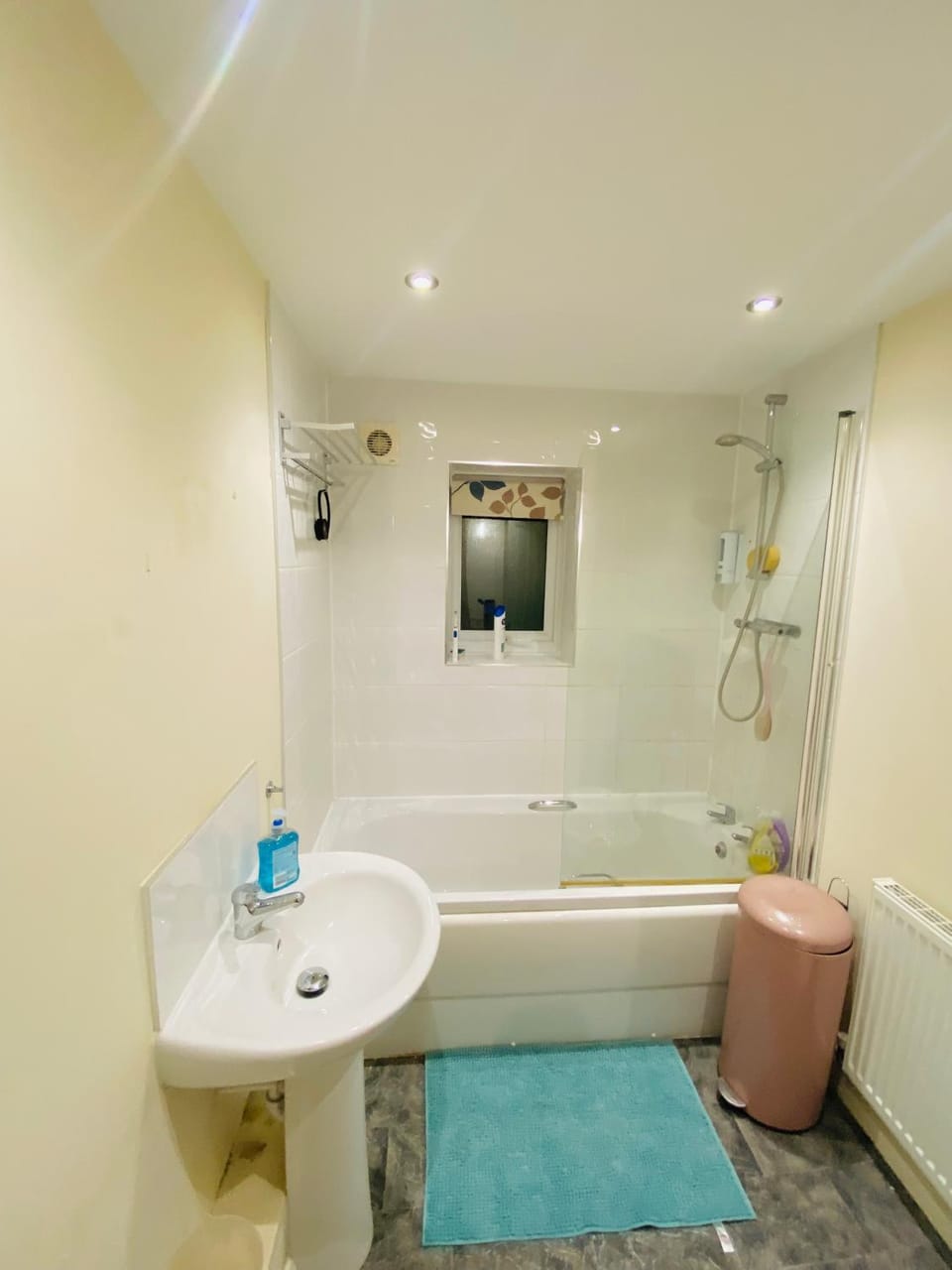 Stay with LL Vacation rental in Doncaster