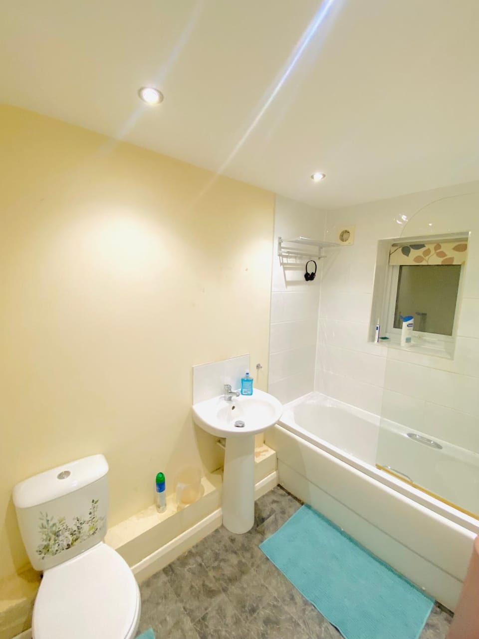 Stay with LL Vacation rental in Doncaster