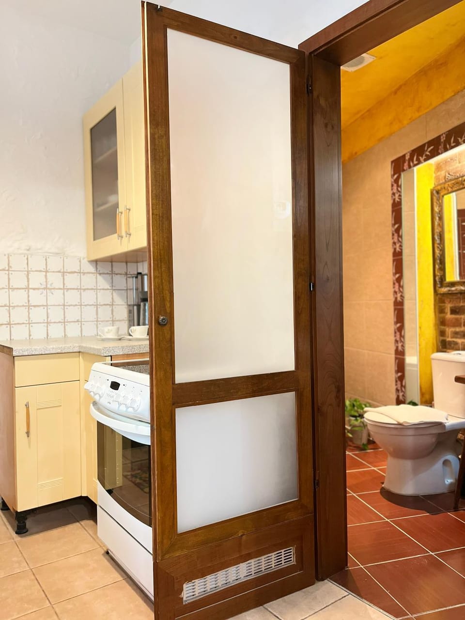 Bathroom, Kitchen or kitchenette