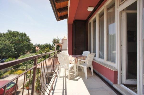 Prostrani apartman 3 spavaće sobe blizu mora i plaža Apartment in Premantura
