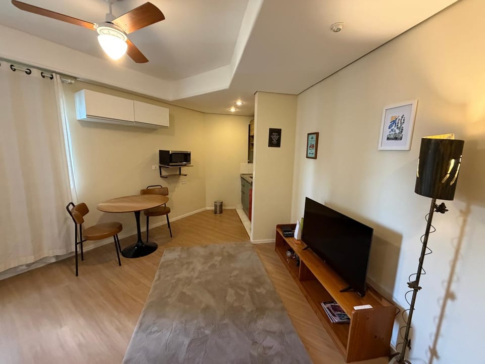 TV and multimedia, Living room, Dining area