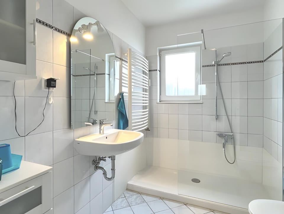 Bathroom, Living room