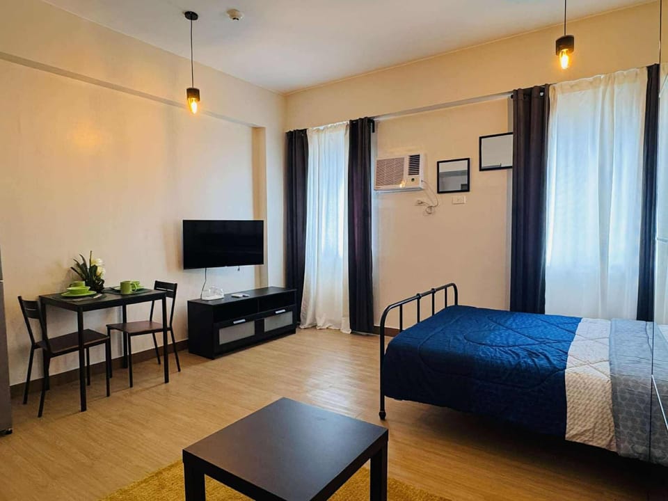 Beirut Bliss Suite at Hope Residences Trece Martires Apartment in Calabarzon