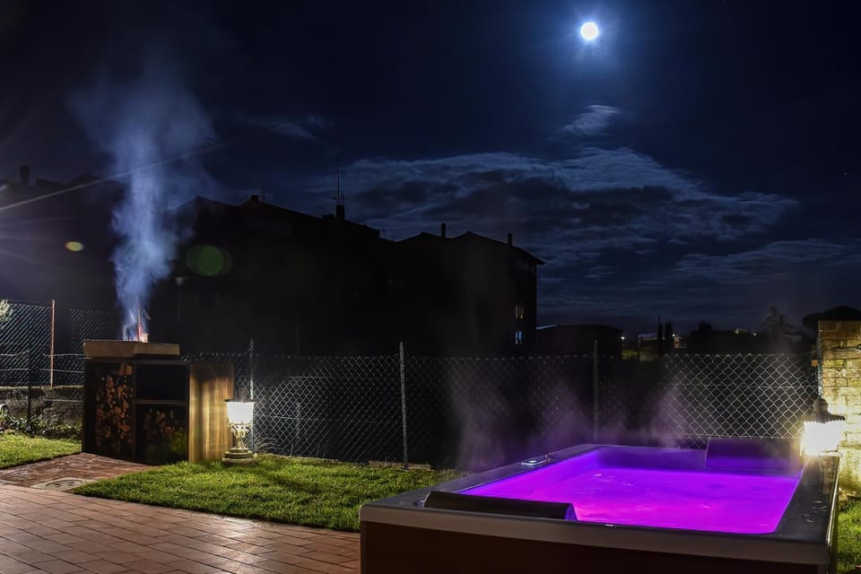 Property building, Swimming pool