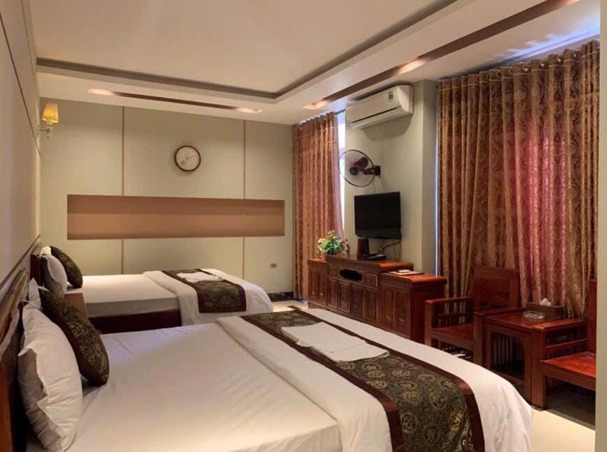 Khách Sạn Hoàng Gia 2 Lào Cai Hotel in Laos