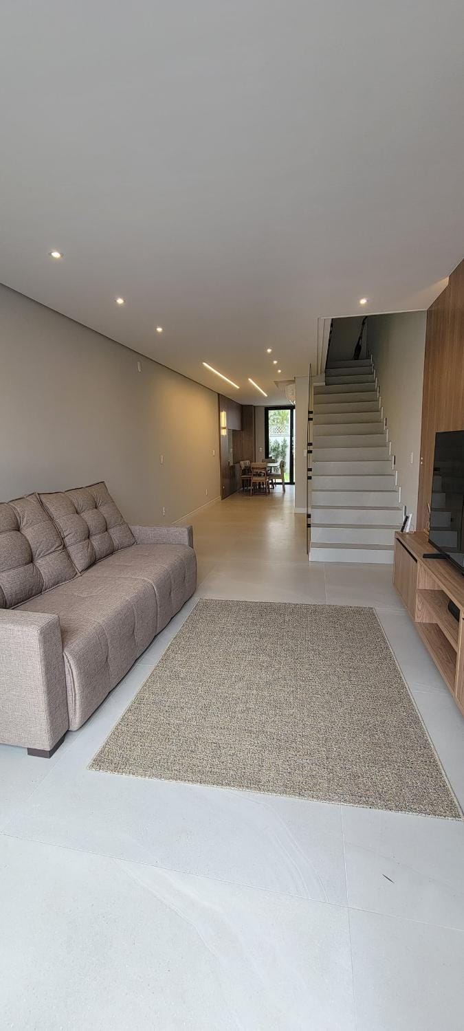 Living room, Seating area, internet