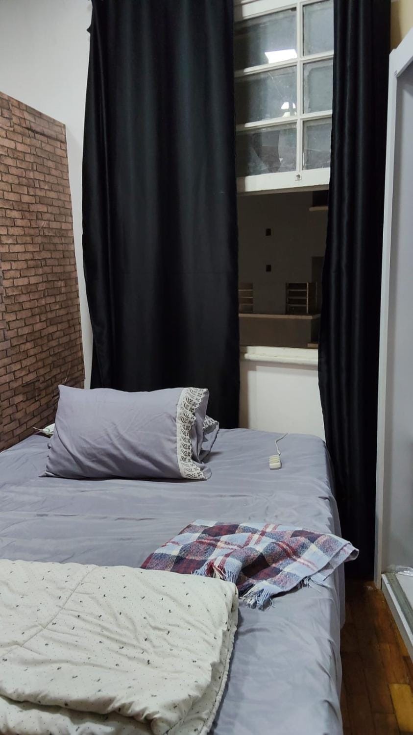 Quarto privado para homens Apartment in Sao Paulo City