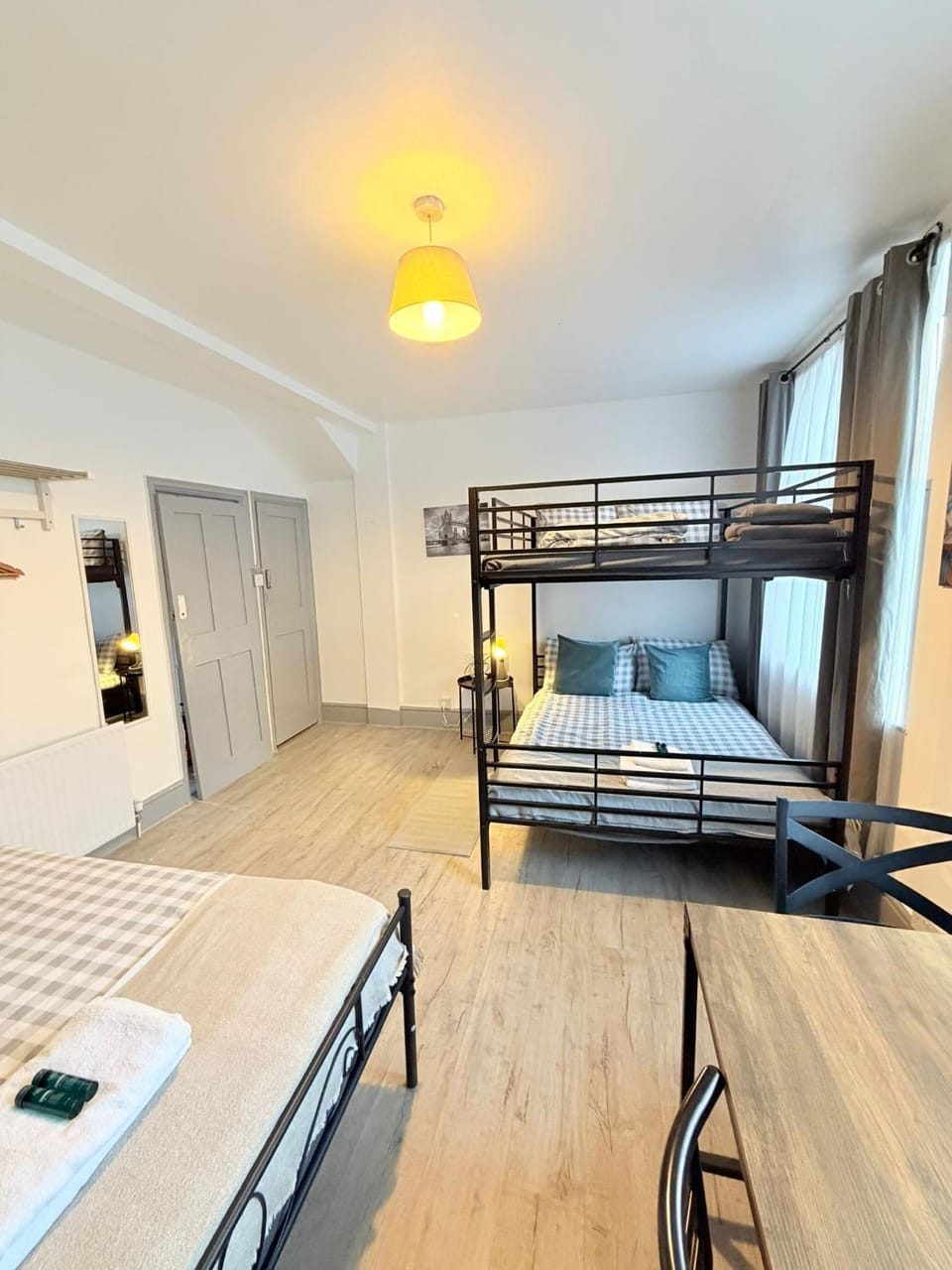London Tower Bridge Guest Rooms-72 Bed and Breakfast in London Borough of Southwark