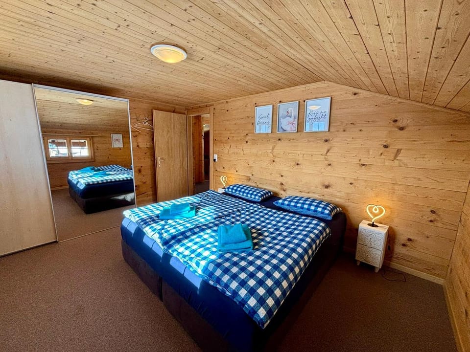 Chalet Messfluh DG Apartment in Canton of Valais