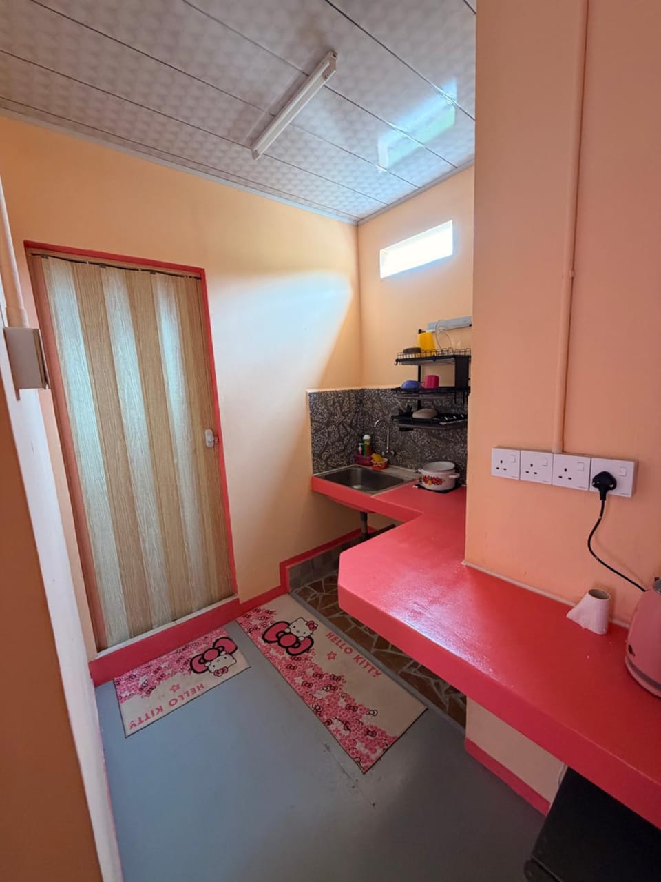 Kundasang Pink Homestay Vacation rental in Sabah