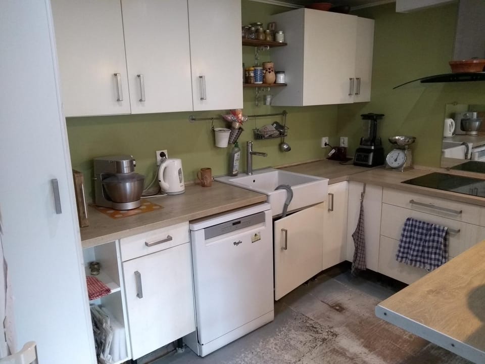 Communal kitchen